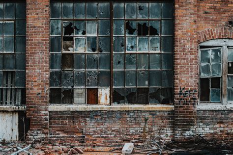 An abandoned warehouse located in Loveland Colorado. (Photo credit to Tara Evans) [7271 x 4853 ...