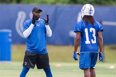 Reggie Wayne as a coach could make Colts a wide receiver destination