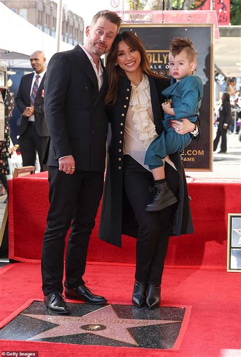 Macaulay Culkin and Family Celebrate Hollywood Walk of Fame Ceremony ...