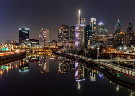 Calm night on the south street bridge : r/philadelphia