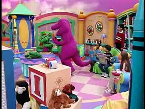 Barney Lets Play School