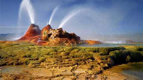 The most impressive geysers in the world | 5 Continents Production