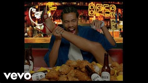 VEVO - VEVO Cover Stories: Ludacris "Chicken-n-Beer" - YouTube