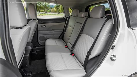 2016 Mitsubishi Outlander Sport SEL - Interior, Rear Seats | Caricos