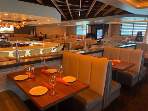 LAND OCEAN RESTAURANT - MERIDIAN - 147 Photos & 152 Reviews - 2902 N ...