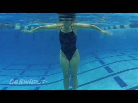 Sculling – Vertical Sculling | Swimming workout, Swimming tips ...