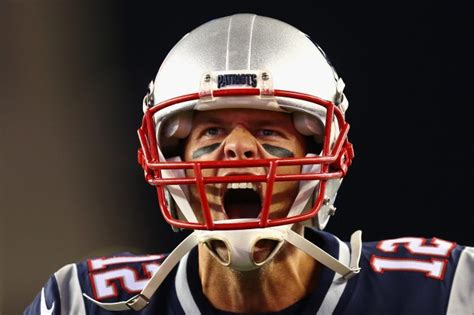 Tom Brady Had An A+ Response To A Teammate Who Didn't Make The Pro Bowl - BroBible