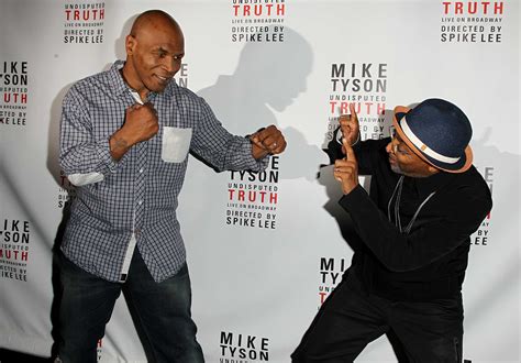 Mike Tyson show opens