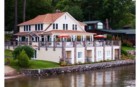 Chelka Lodge on Lake George | Beautiful, Convenient and Affordable Lodging near Lake George New York