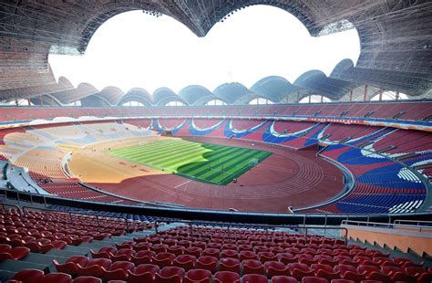 Rungrado 1st of May Stadium (Pyongyang, North Korea) | Estadio futebol, Coreia do norte, Fotos