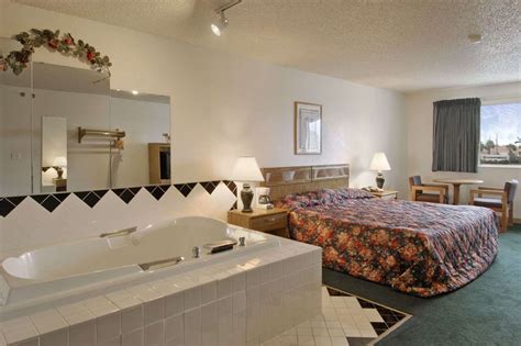 Super 8 Hotel Aransas Pass, TX - See Discounts