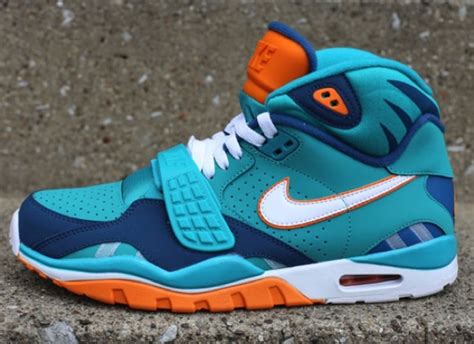 Nike Air Trainer SC II High QS NFL "Miami Dolphins" | Complex