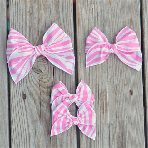 Pink Zebra Bow (3 Sizes) – Nova + Rosie Accessories