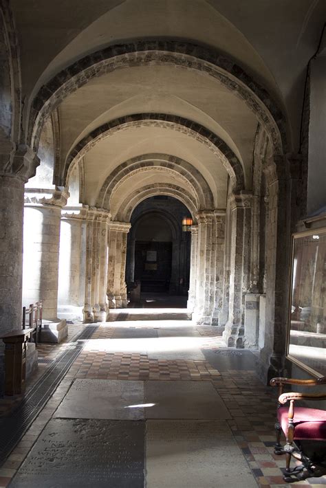 Medieval Priory of St. Bartholomew-the-Great - Interior - Sanctuary, Aisles, Ambulatory & Crypt