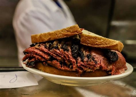 10 Best Food Tours in NYC