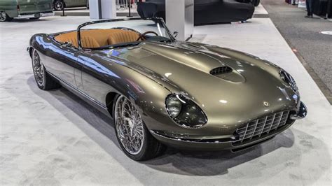 Chip Foose cooks up a custom 1974 Jaguar E-Type for SEMA | Hyundai ...