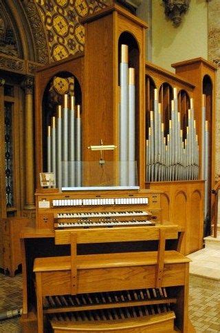 St Francis Xavier Cathedral: Wicks Antiphonal Organ