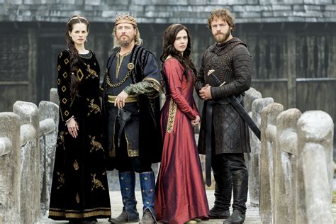 Vikings Season 4 Queen Kwenthrith, King Ecbert, Judith and Aethelwulf Official Picture - Викинги ...