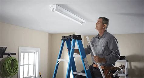 How to Install Fluorescent Light Fixture in Garage - WebSaq