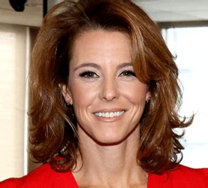 Stephanie Ruhle Bio, Wiki, Age, Height, Fiancé, Family, Salary, Net Worth