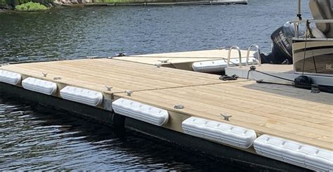 MADE IN CANADA – 47-inch long dock bumper (set of 8) | AMP Marine