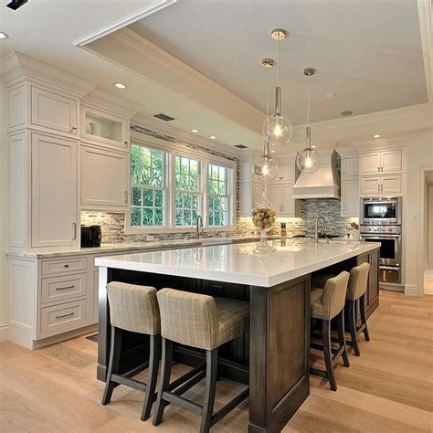 20+ Large Kitchen Island Ideas - HMDCRTN