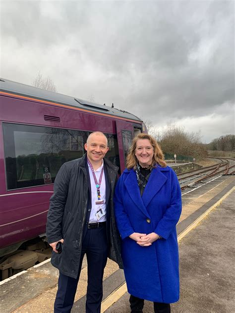 Sarah Dines MP meets East Midlands Railway team to discuss the delivery ...