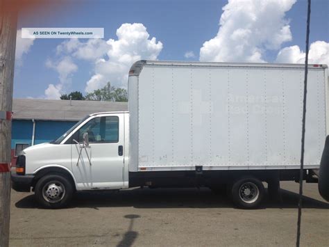 2004 Chevrolet Express 3500