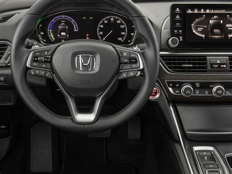 2020 Honda Accord Hybrid Pictures: | U.S. News