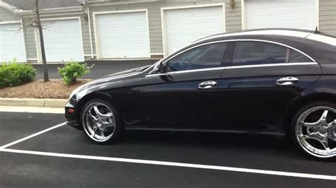 Black CLS 500 with 20" Lowenharts - YouTube