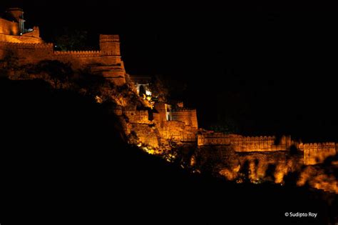 Kumbhalgarh Fort At Night - India Travel Forum | IndiaMike.com