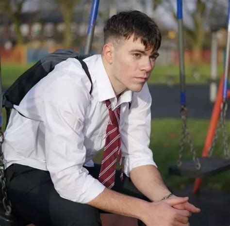 Corrie's Curtis looks totally different in Hollyoaks and Coronation Street crossover role ...