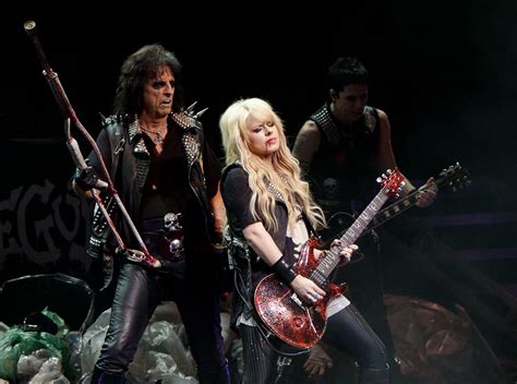 Orianthi (with Alice Cooper) | Alice cooper, Lady gaga pictures, Blues rock