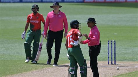 Out or not out? Shakib Al Hasan argues with umpire over LBW call in ...