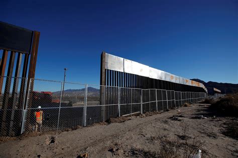 Nearly 700 Miles of Fencing at the US-Mexico Border Already Exist - ABC News