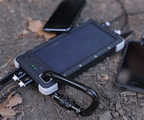 Rugged Solar Charger & Flashlight