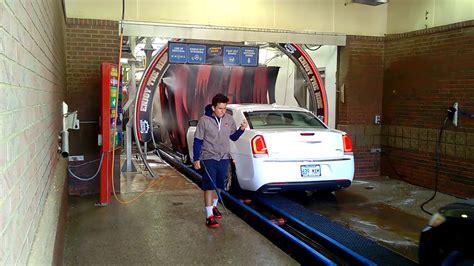 Mike's car wash - YouTube