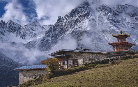 Bhutan Trek to Laya - A Himalayan Adventure to the Remarkable and Remote