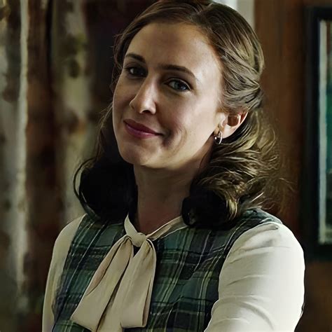 𝐋𝐎𝐑𝐑𝐀𝐈𝐍𝐄 𝐖𝐀𝐑𝐑𝐄𝐍.* | Vera farmiga, The conjuring, Lorraine warren