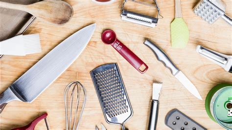 There’s a reason you don’t see professional chefs’ kitchens cluttered ...