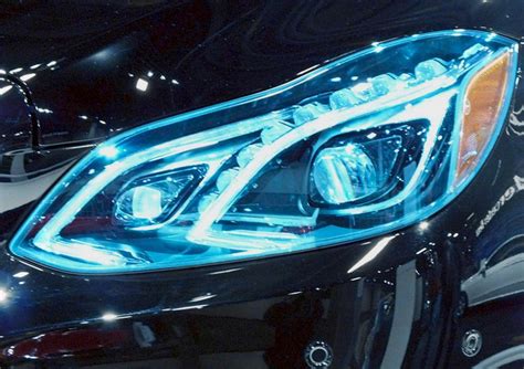 The 3 Different Types of Headlights: Which is Best? - The Vehicle Lab