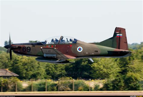 L9-69 - Slovenia - Air Force Pilatus PC-9M at Fairford | Photo ID 939053 | Airplane-Pictures.net