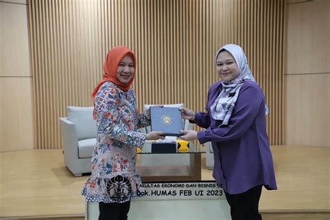 General Lecture, FEB Universitas Indonesia dan Universiti Teknologi Mara Department of ...