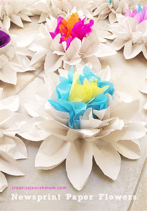 Newsprint & Crepe Paper Flower Centerpieces - creative jewish mom