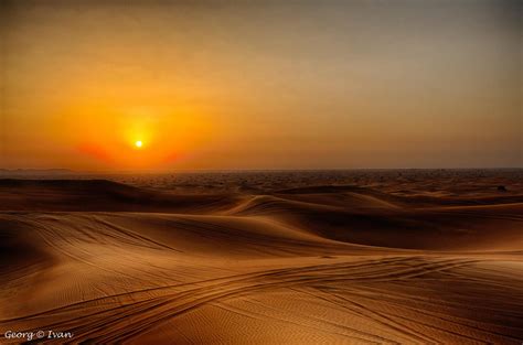 Sunset in the Desert (Color) | Desert colors, Sunset, Deserts