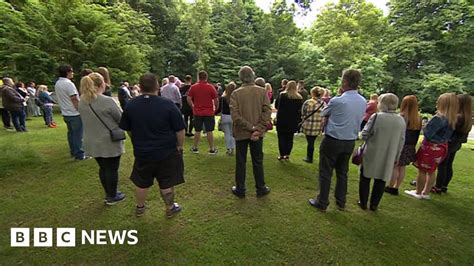 Barnsley crematorium memorial flower garden opens - BBC News