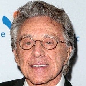 Frankie Valli - Age, Family, Bio | Famous Birthdays