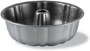 Amazon.com: Calphalon Classic Bakeware 10-Inch Nonstick Bundt Cake Pan ...