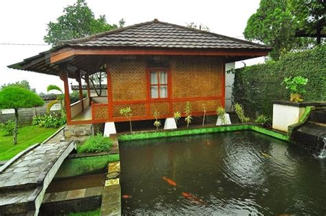 10 Inspirasi Desain Rumah Diatas Kolam Ikan yang Minimalis dan Kekinian Banget. Bikin Hunian ...