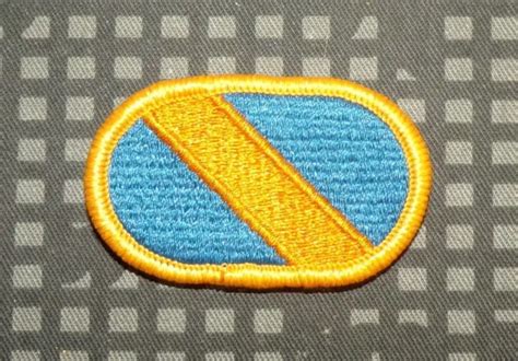 VINTAGE & OBSOLETE 1990s US Army Special Forces Generic Parachutist Wing Oval $2.95 - PicClick